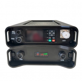 Comrade R900 SFR VHF